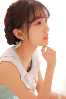 女狱秘闻